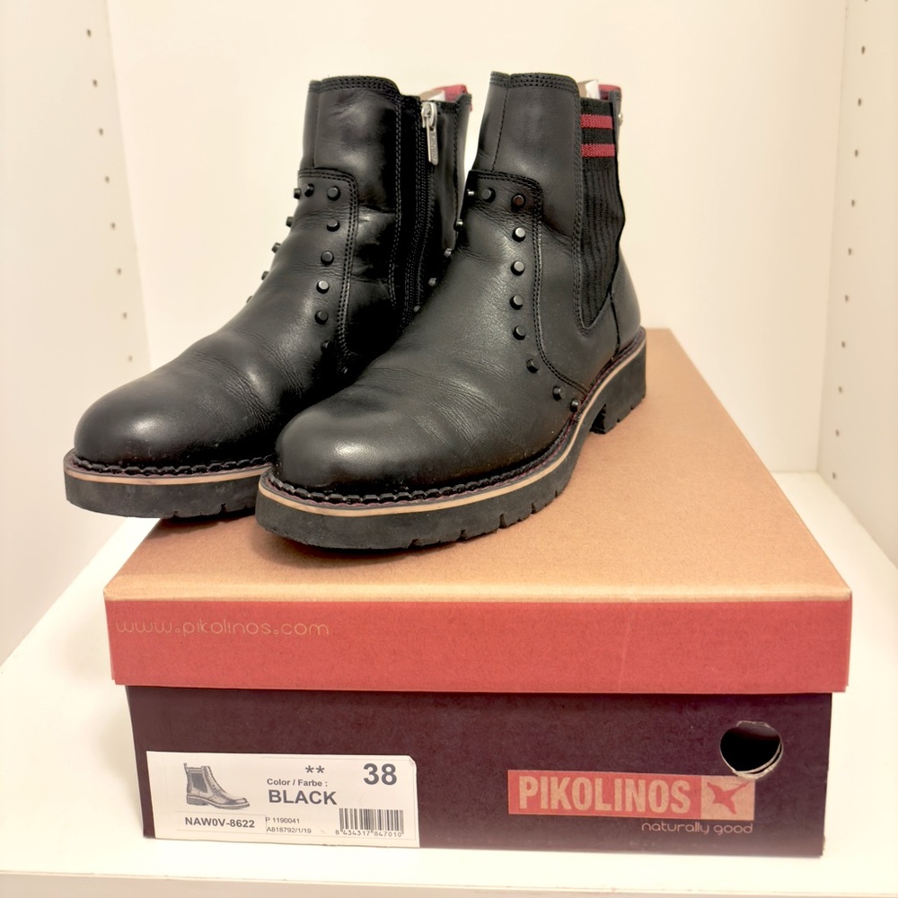 Moto style rain boots